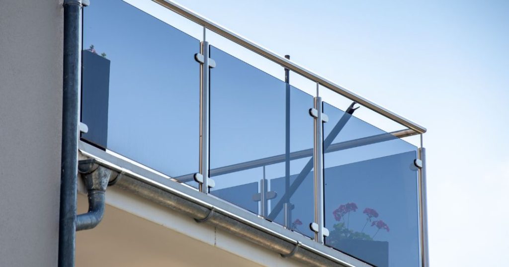 Guarda-corpo de vidro em Campo Grande